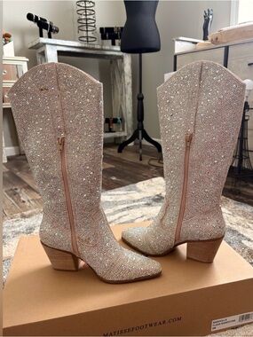 WESTIN SILVER JEWEL FABRIC KNEE HIGH BOOTS